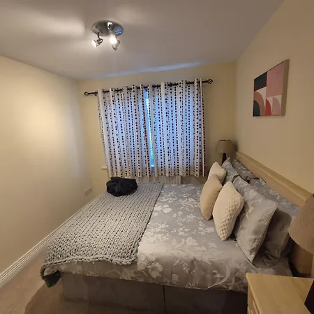 2 Bed Cosy In Heart Of Mullingar.