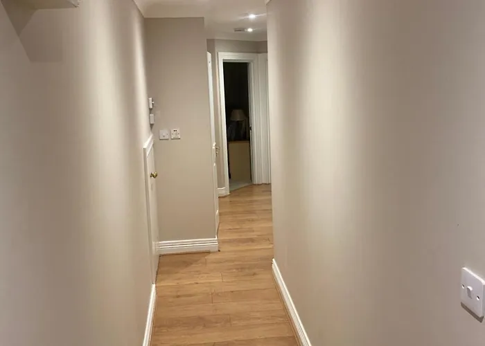 2 Bed Cosy In Heart Of Mullingar. 穆林加尔