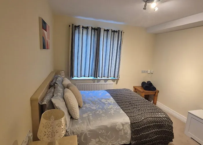 2 Bed Cosy In Heart Of Mullingar. * Mullingar